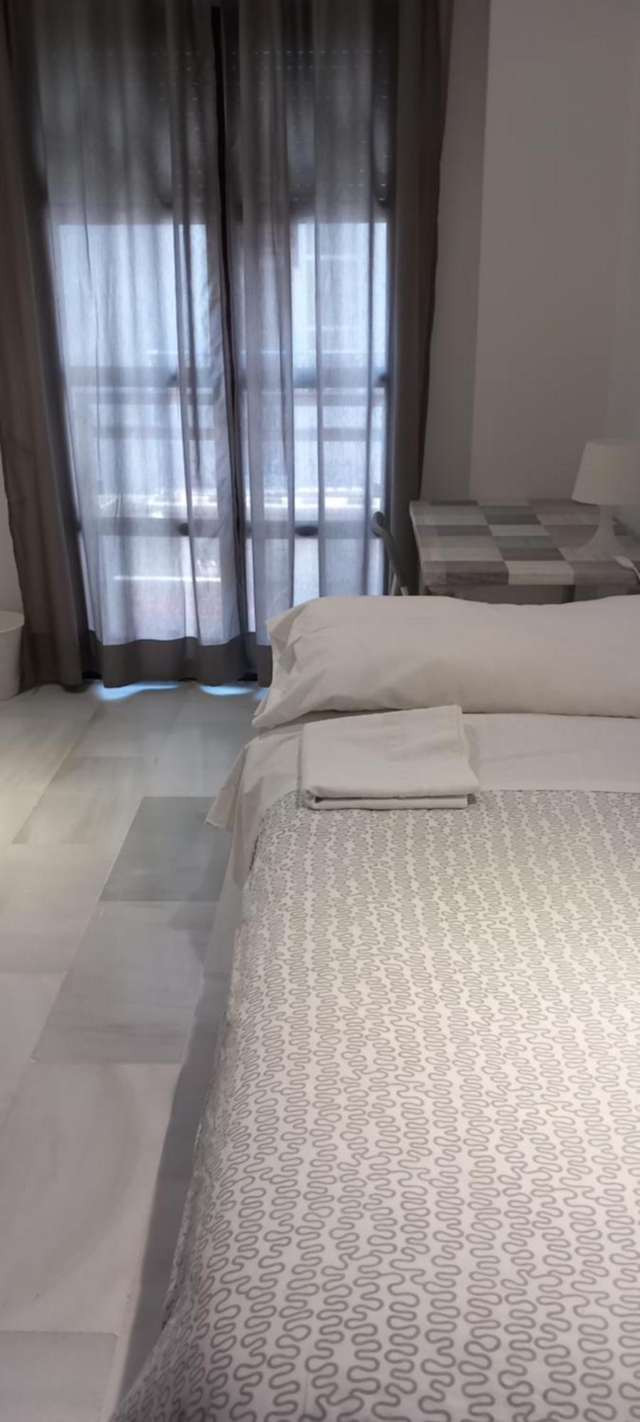Hostel Central Sevilla Luaran gambar