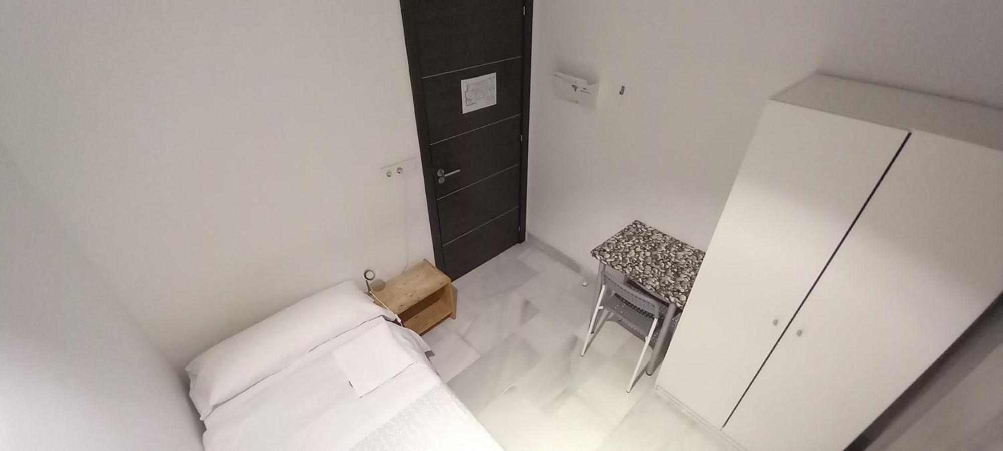 Hostel Central Sevilla Luaran gambar
